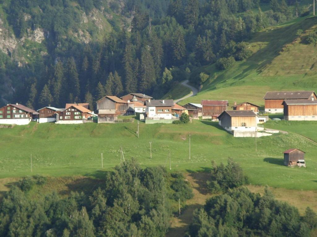 Hotel Pez Ault Disentis Exterior foto
